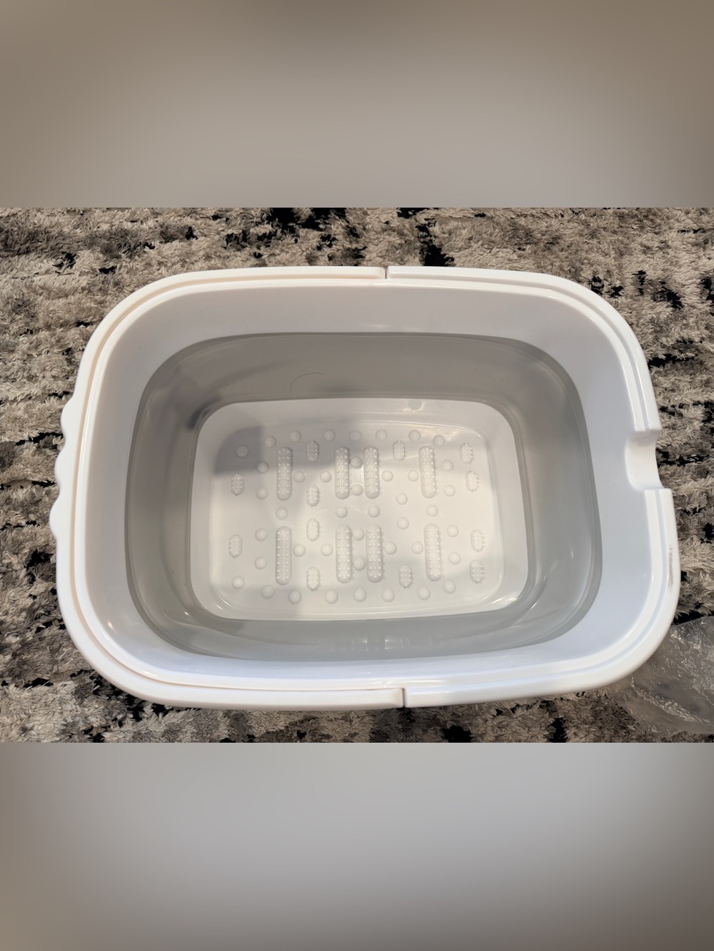 White Plastic Foot Bath Tub